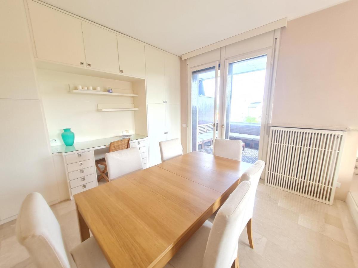 Ottoboni Charme Apartment With Terrace มิลาน ภายนอก รูปภาพ